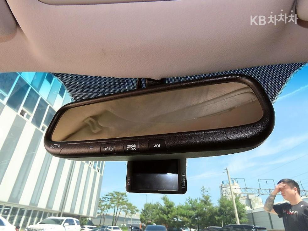 2014 - kia k7