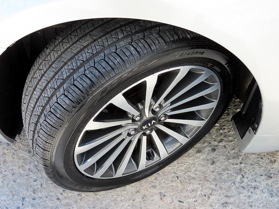2014 - kia k7
