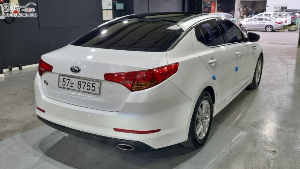 2011 - kia k5