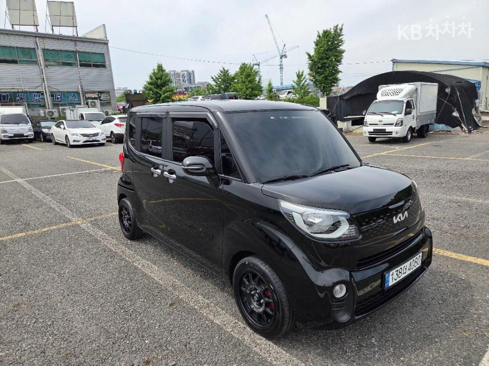 2022 - kia ray