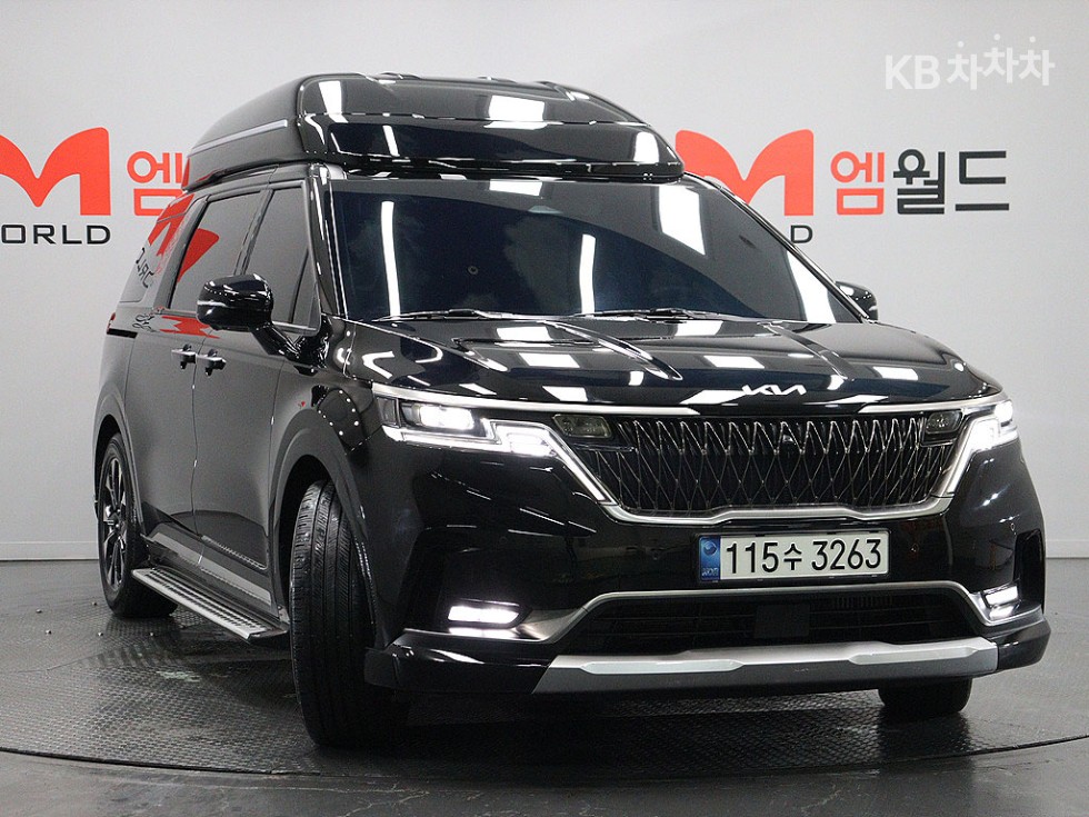2022 - kia carnival