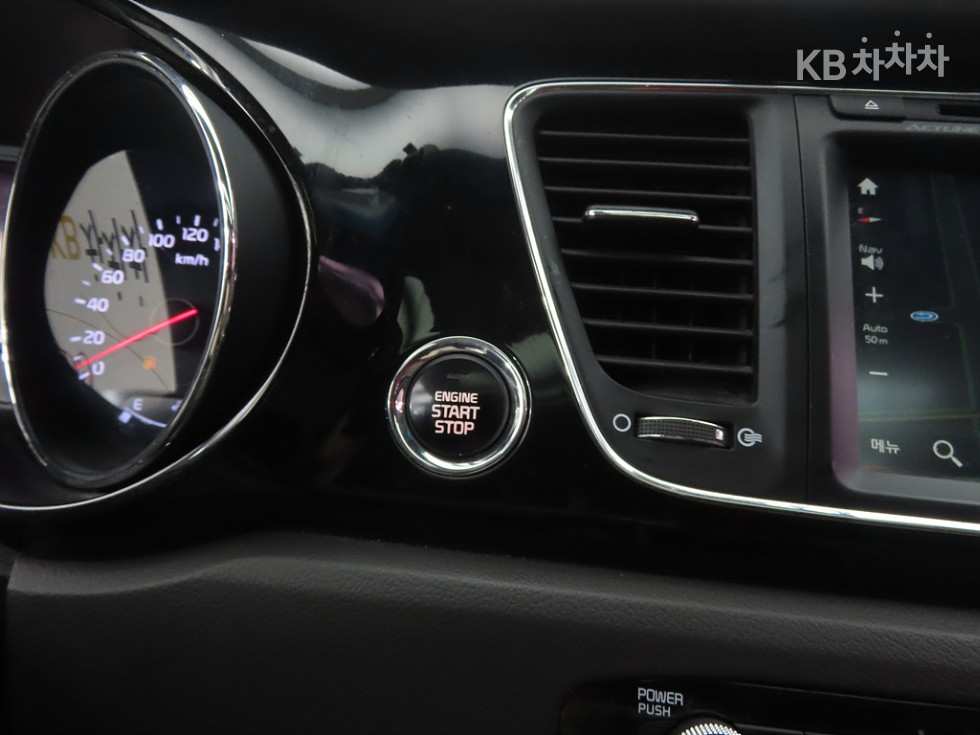 2016 - kia carnival