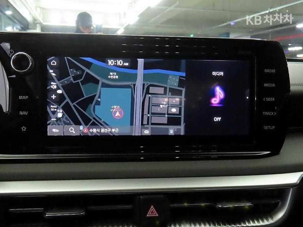 2023 - kia k5