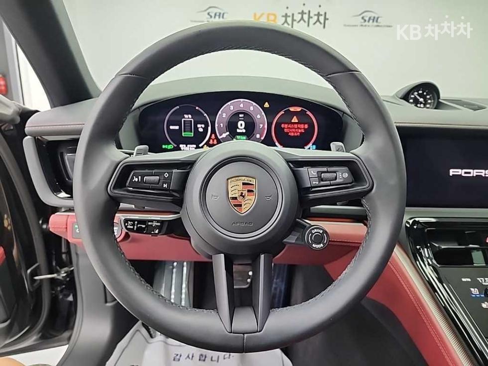2025 - porsche panamera
