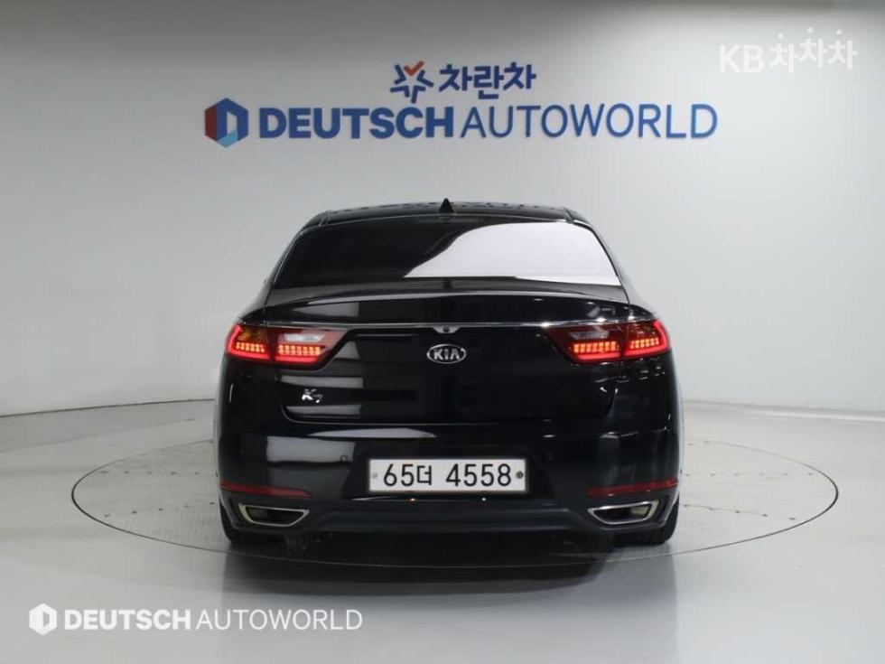 2018 - kia k7
