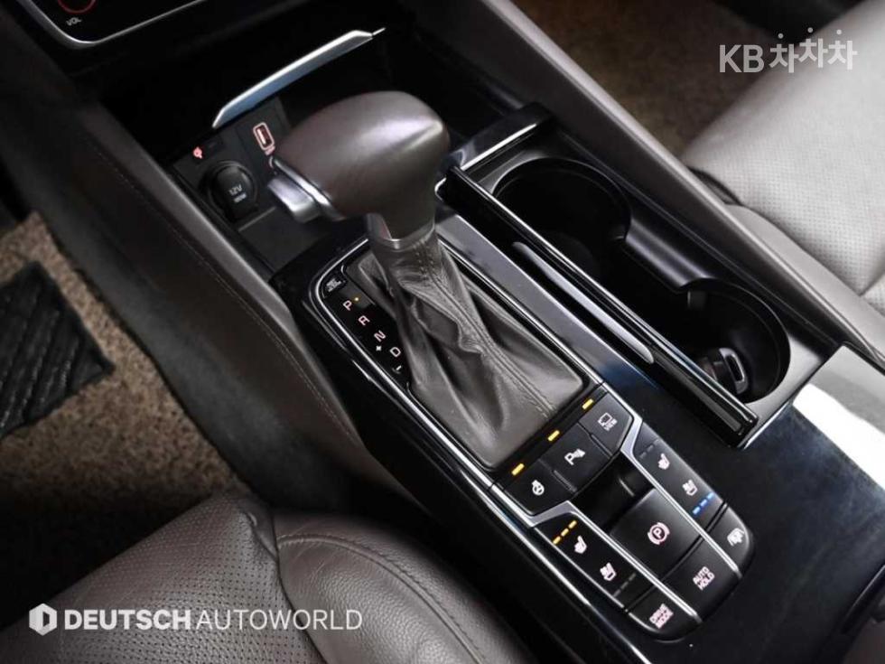 2018 - kia k7
