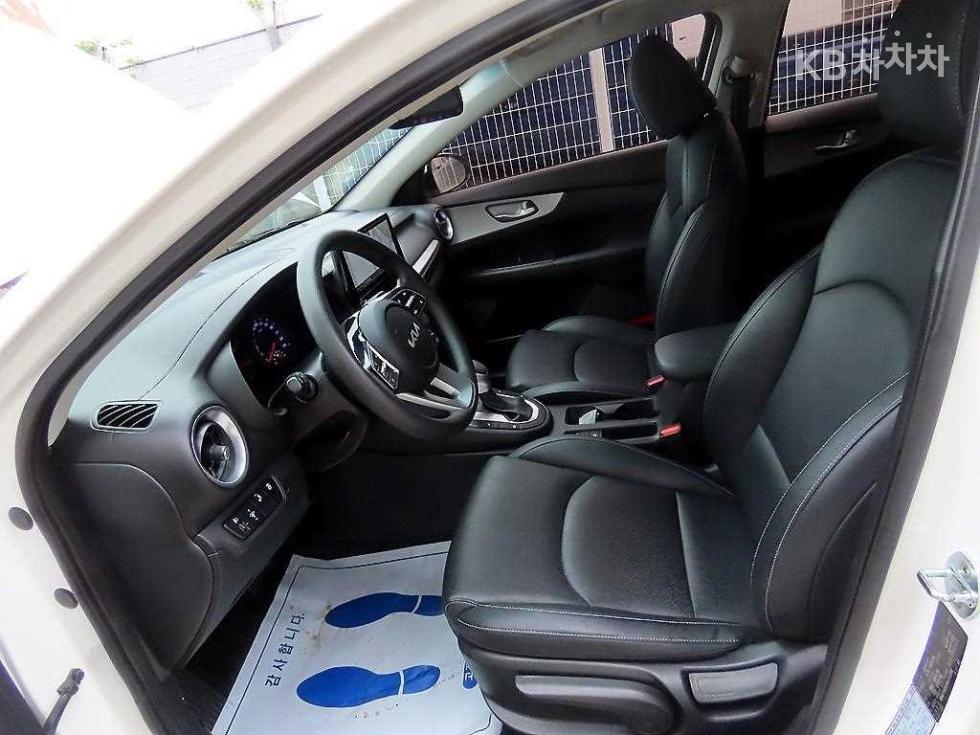 2022 - kia k3