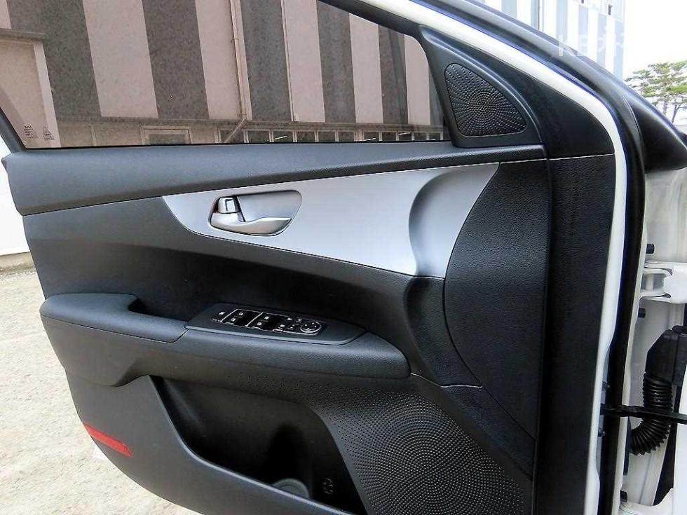 2022 - kia k3