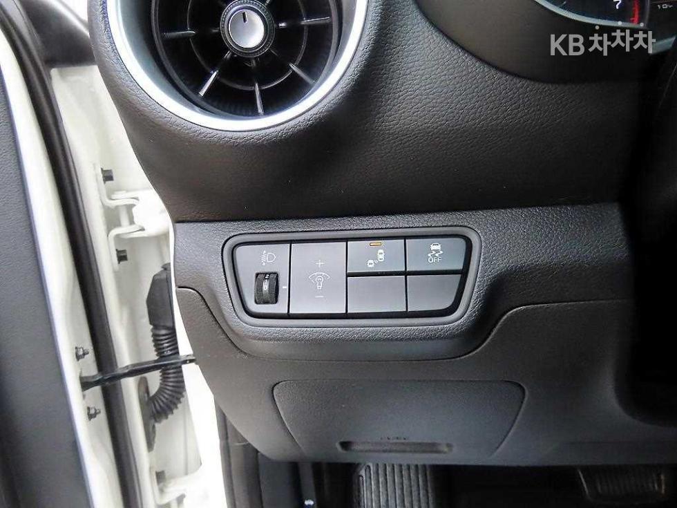 2022 - kia k3