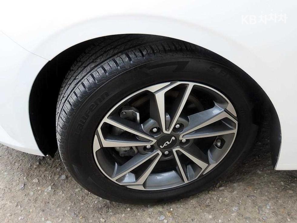 2022 - kia k3
