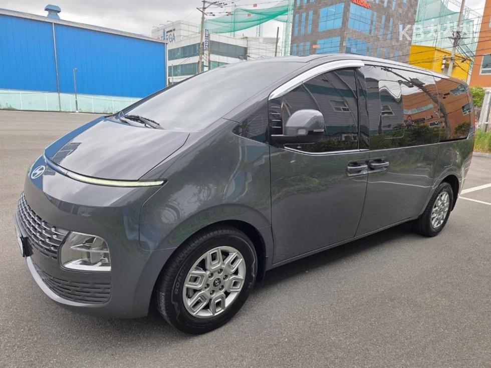 Hyundai Staria — miniaturë 2