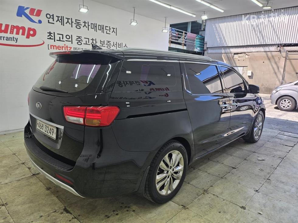 2016 - kia carnival