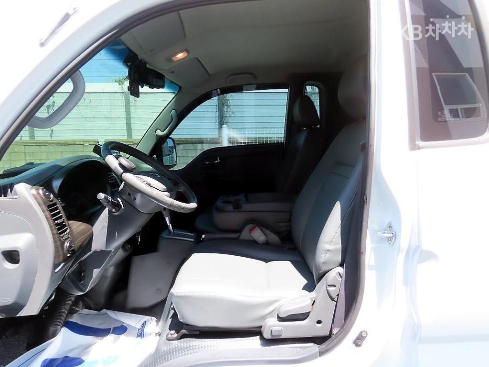2019 - kia bongo iii