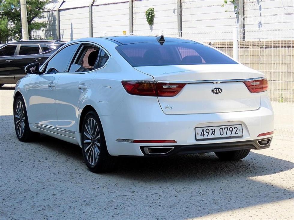 2016 - kia k7