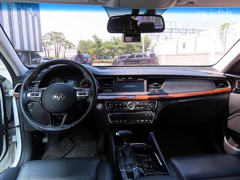 2016 - kia k7