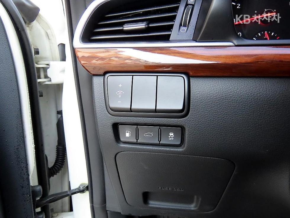 2016 - kia k7