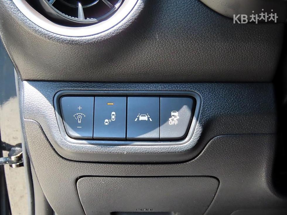 2019 - kia k3