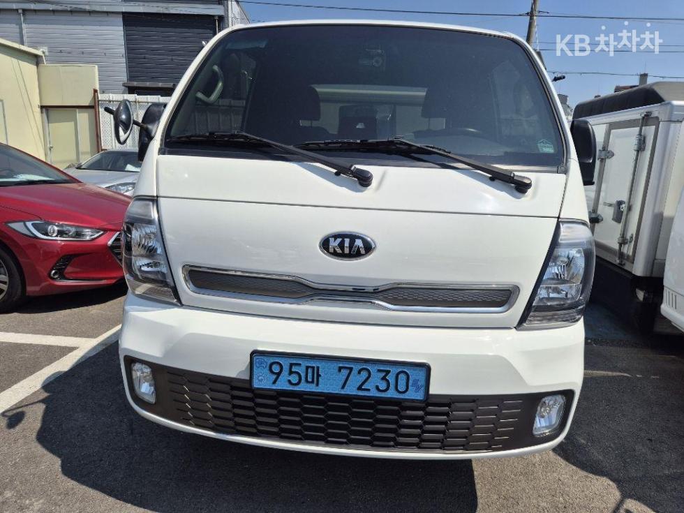 2020 - kia bongo iii