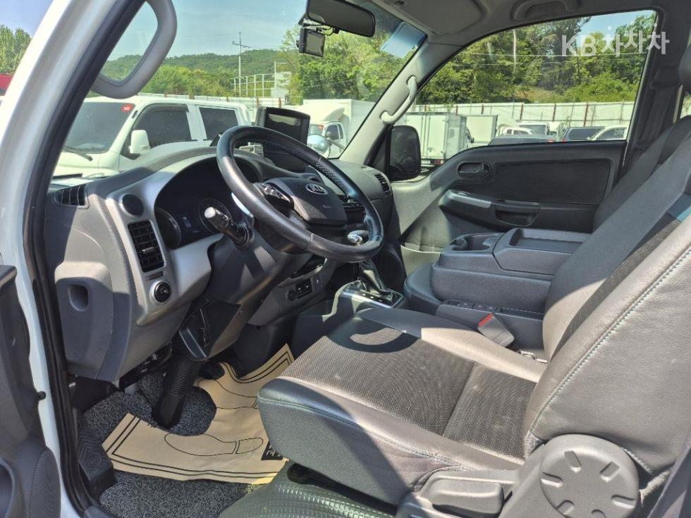 2020 - kia bongo iii