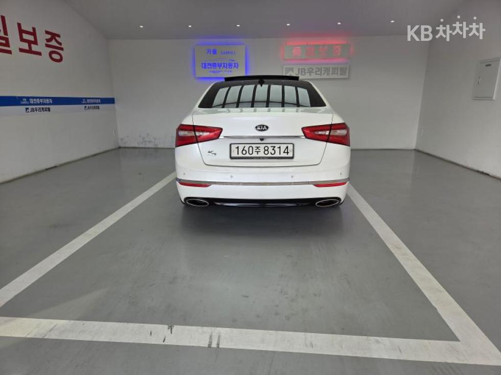 2013 - kia k7