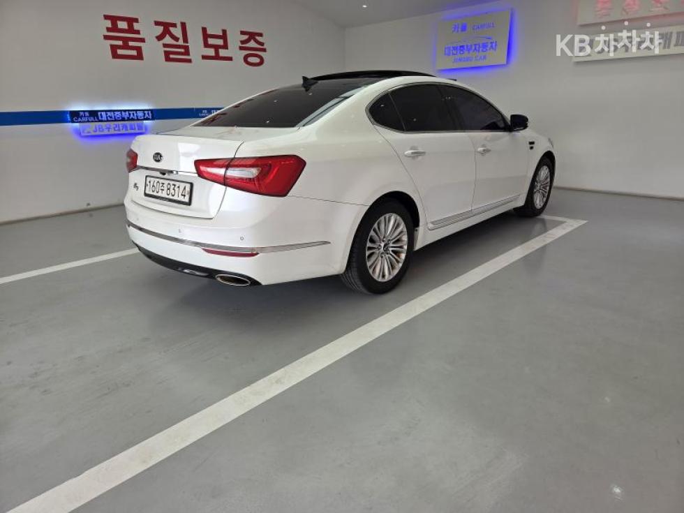 2013 - kia k7