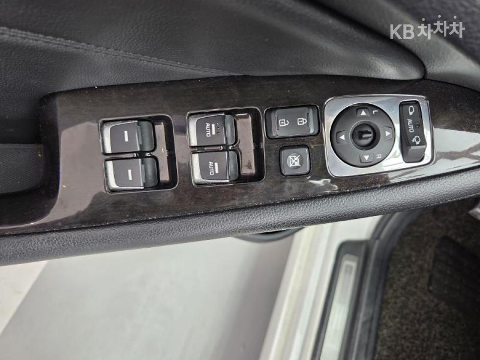2013 - kia k7