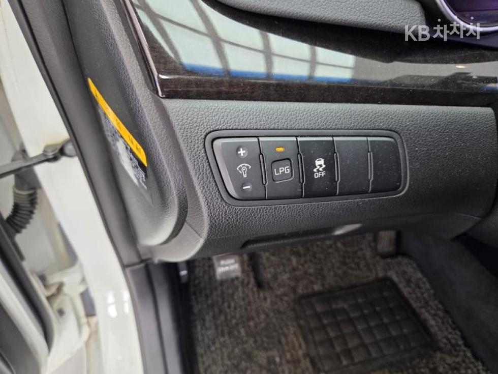 2013 - kia k7