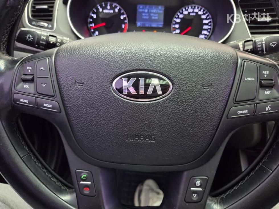 2013 - kia k7