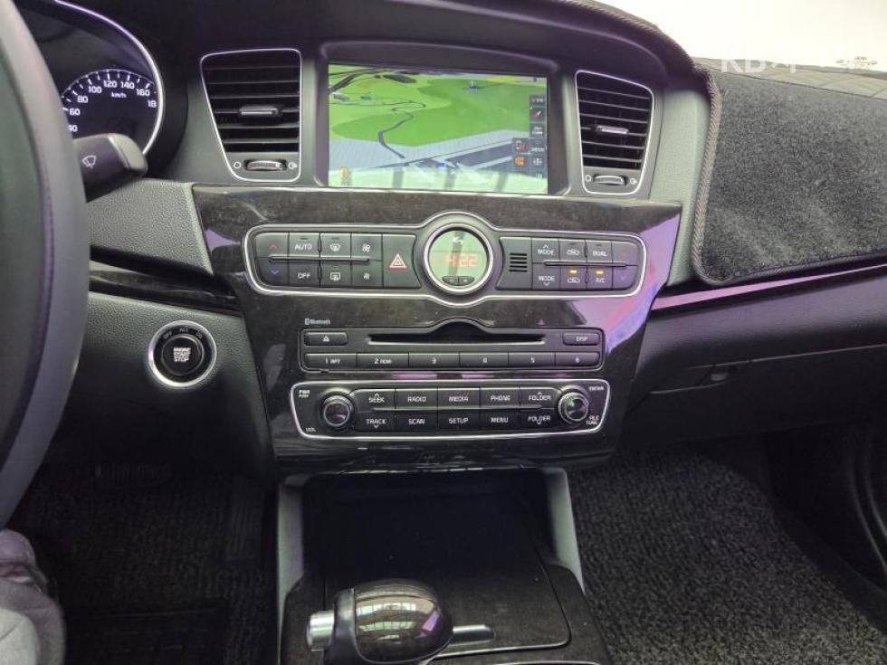 2013 - kia k7