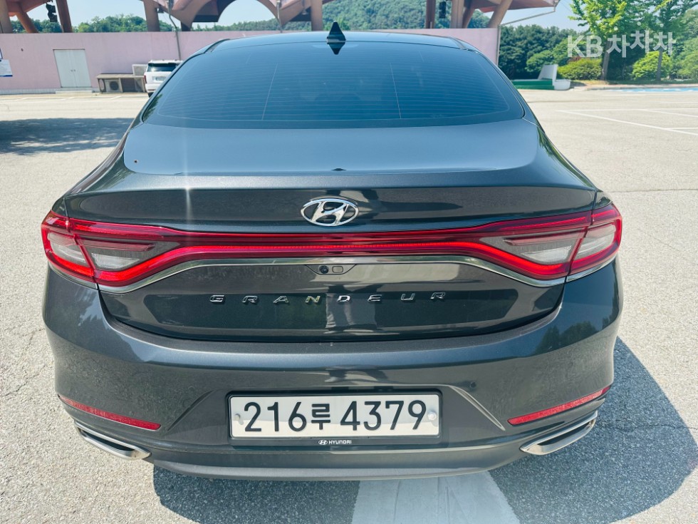 Hyundai Grandeur — miniaturë 3