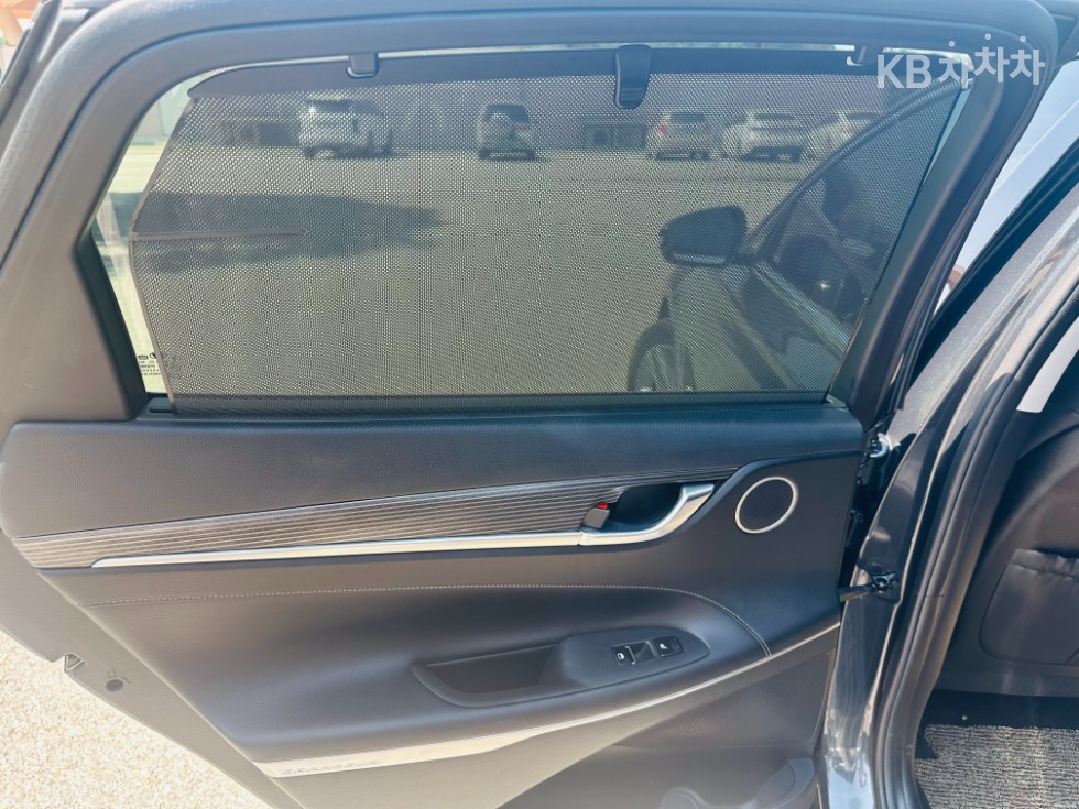 Hyundai Grandeur — miniaturë 19