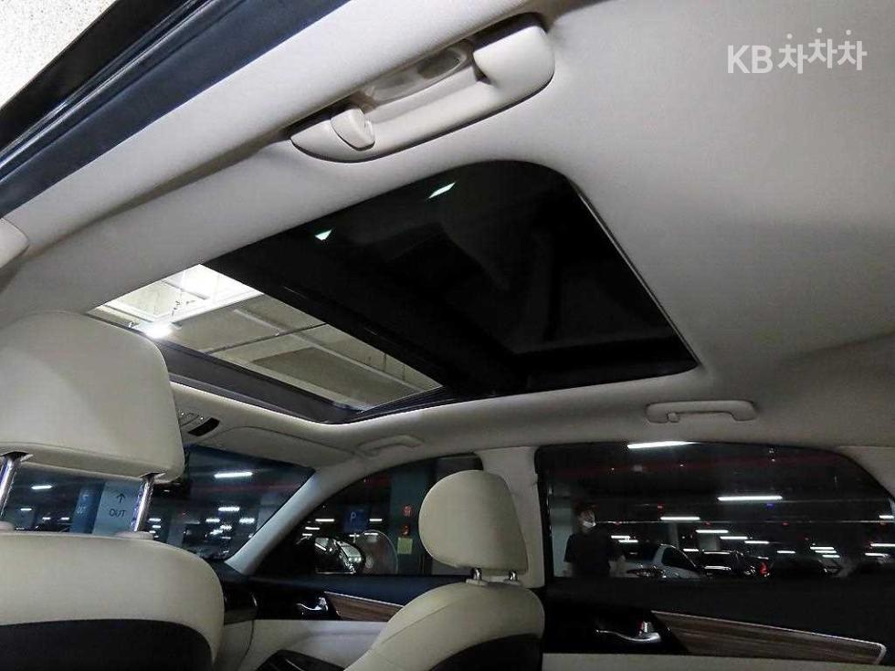2017 - kia k7