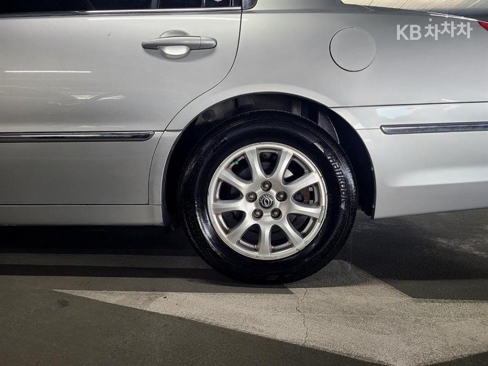 2010 - kia opirus