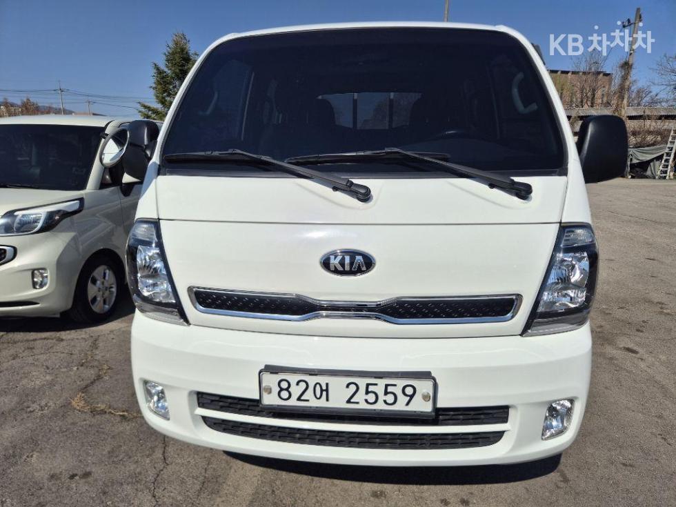 2020 - kia bongo iii