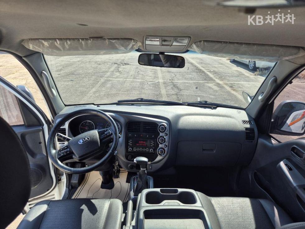 2020 - kia bongo iii
