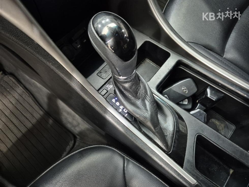Hyundai Sonata — miniaturë 8
