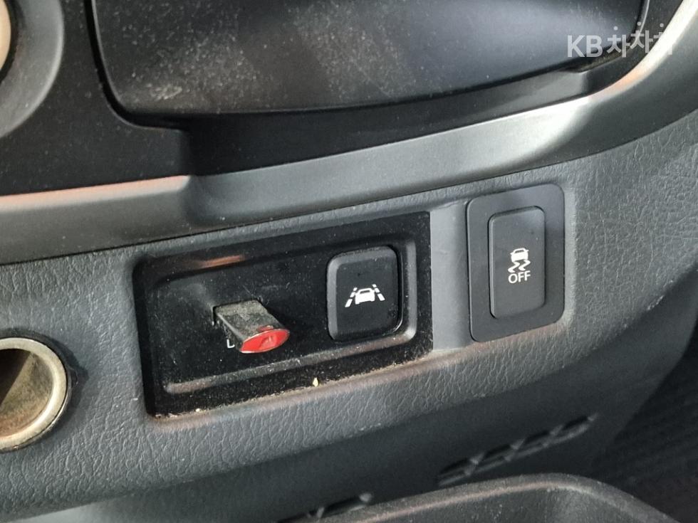 2020 - kia bongo iii