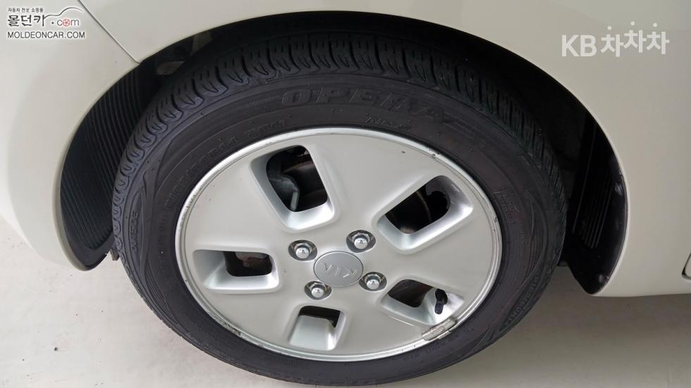 2013 - kia ray