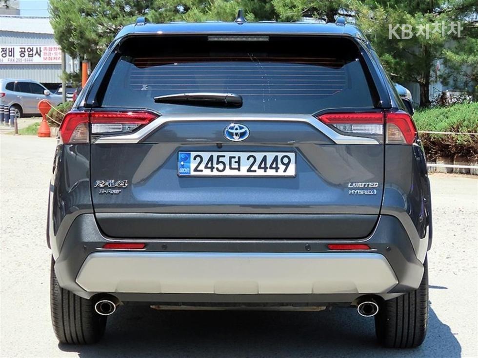 2024 - toyota rav4