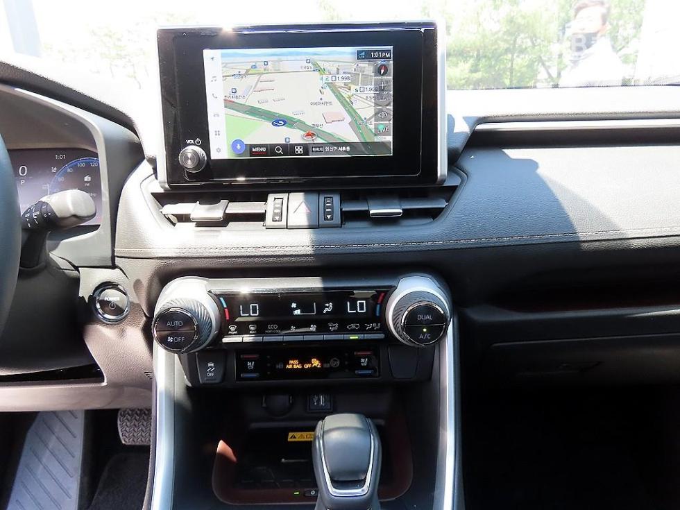 2024 - toyota rav4