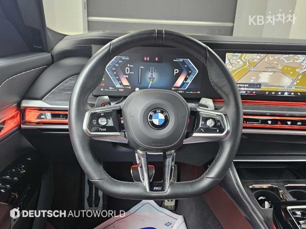 BMW 7er — miniaturë 13