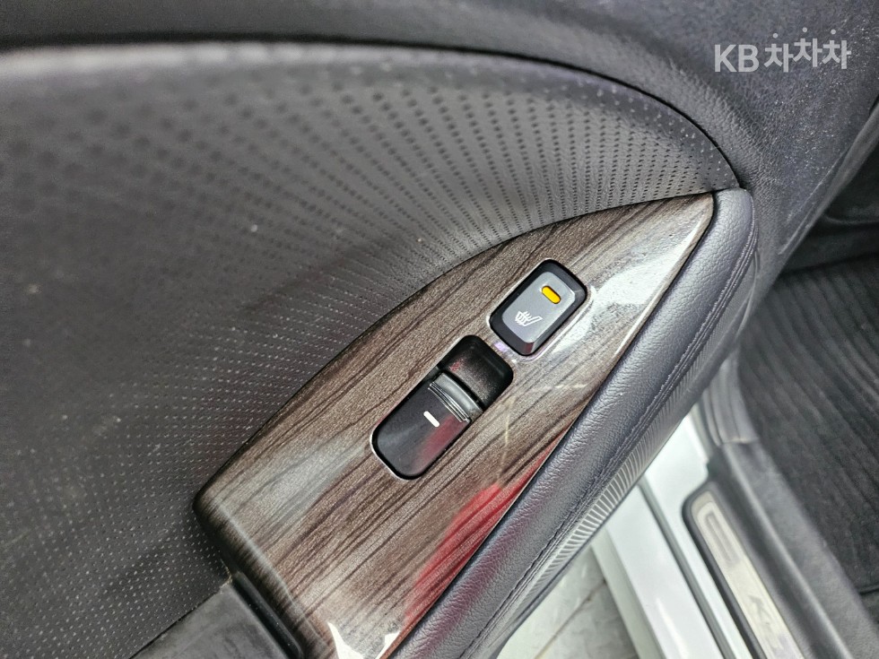 Kia K5 — miniaturë 7