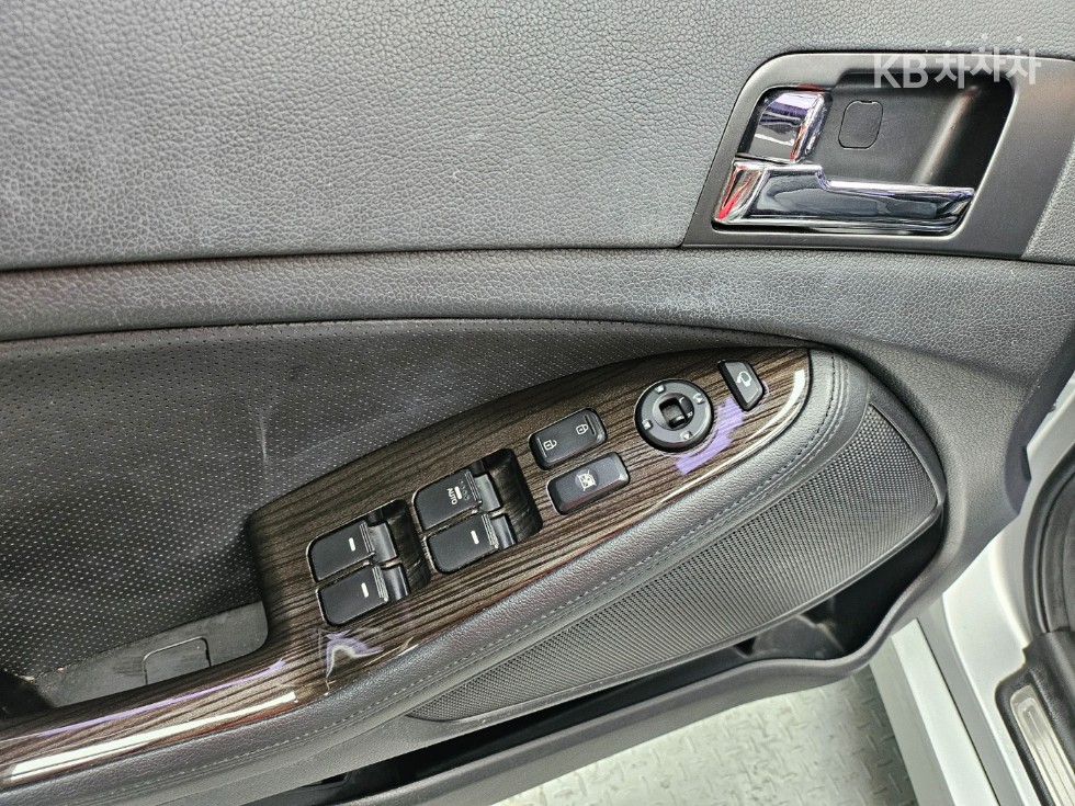 Kia K5 — miniaturë 15