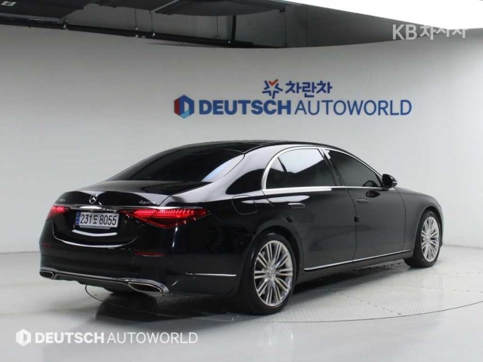Mercedes-Benz S-klasse — miniaturë 2