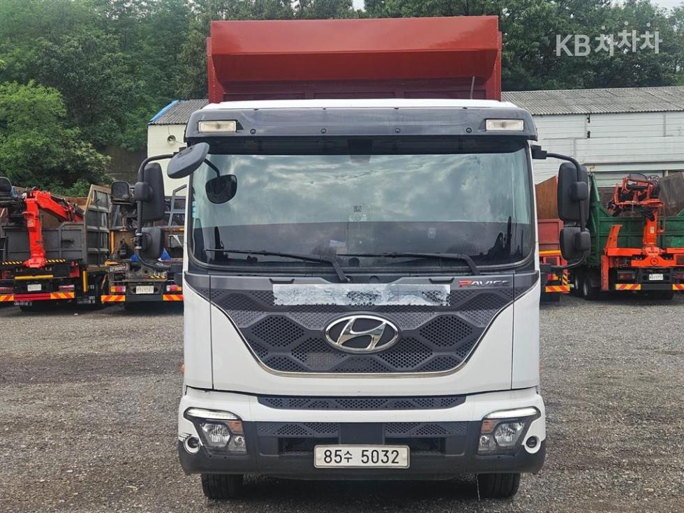 Hyundai Mighty