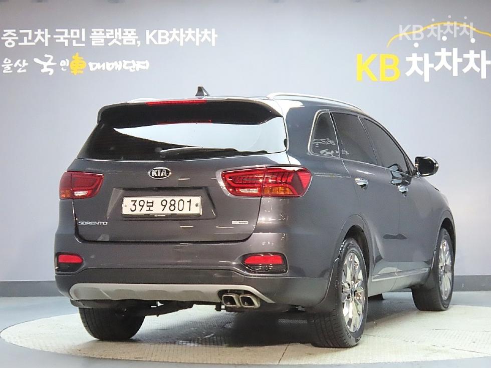 2019 - kia sorento