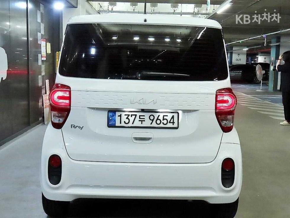 2022 - kia ray