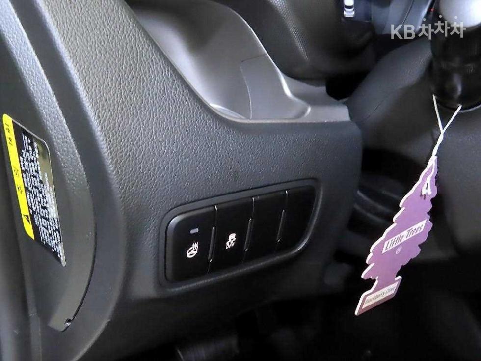 2022 - kia ray