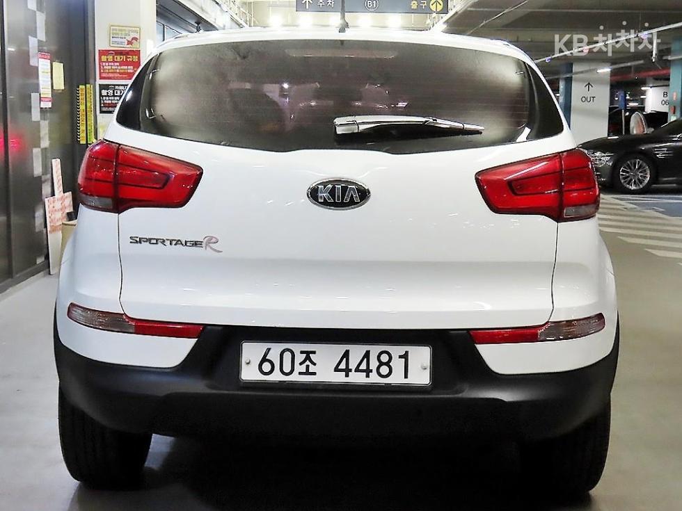 2016 - kia sportage