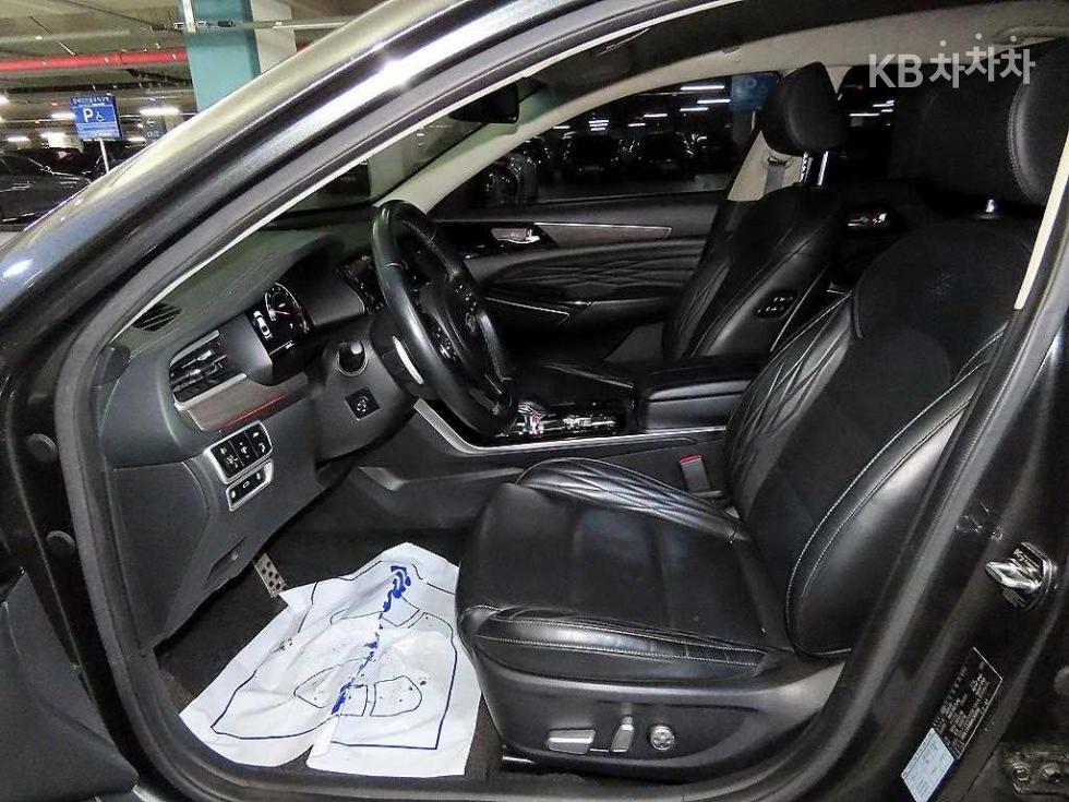 2021 - kia k7
